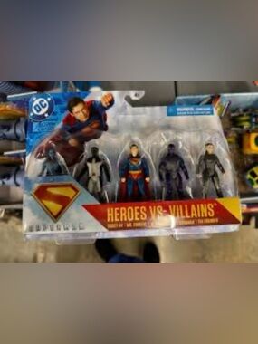 Superman Heroes Vs. Villains 5-Pack
